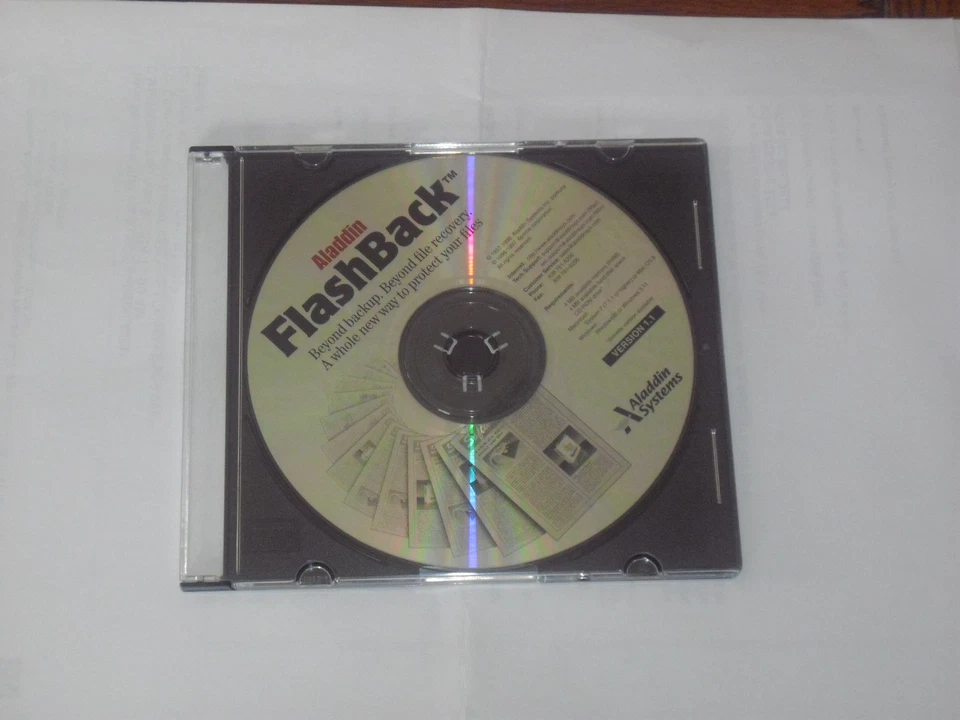 Vintage Aladdin FlashBack Software v 1.1 Installation CD for Windows 95 & Mac OS - Image 1 of 2