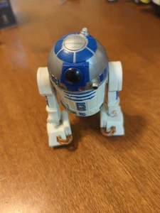 Figura de acción Hasbro Star Wars R2-D2 3" #E3118 - Ruedas rodantes - Imagen 1 de 13