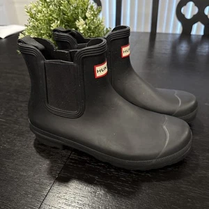 HUNTER Women's Size 9 Original Chelsea Pull On Waterproof Rain Boots Black - Picture 1 of 5