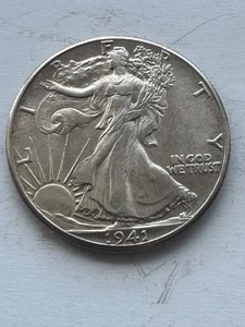 1941-P BU Walking Liberty Half Dollar 50c - Picture 1 of 3