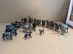 18 Vintage 1950s Copper Tone Cast Metal Horse Western Show figurine's - Picture 1 of 9