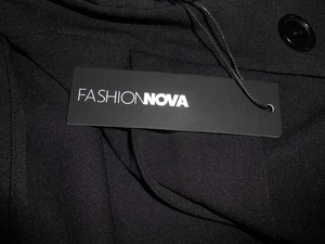 Fashion Nova schwarze Seidenhose Damen zierlich weites Bein Hose Smoking - Bild 1 von 8