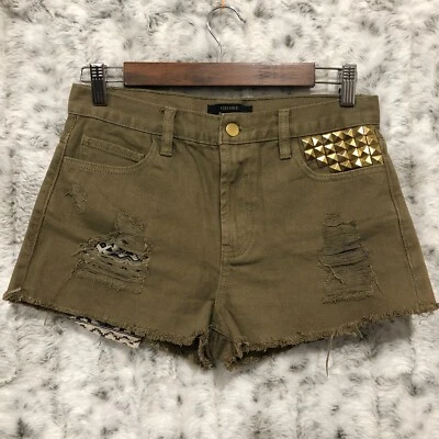 Pantalones cortos de mezclilla Forever 21 para mujer talla 27 desgastados con tachuelas cortadas verde oliver Foto 1 de 4