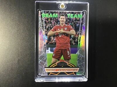 ROBERT LEWANDOWSKI 2021-22 Topps Stadium Club ChromeUEFA 1992 Beam Team CASE HIT - Imagem 1 de 4