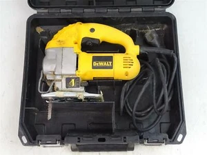 Dewalt Variable-Speed Orbital Jigsaw , DW317 - Picture 1 of 9