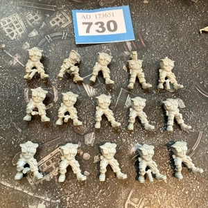 RTB07 X 15 Plastic Imperial Guard Torsos Bodies 1989 Rogue Trader Warhammer 40k - Picture 1 of 6