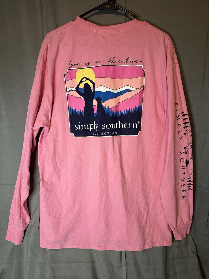 Camisa Simply Southern Feminina Manga Longa Extra Grande Dog Love Is An Adventure Rosa * - Imagem 1 de 4