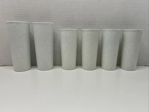 Lotto di 6 bicchieri Tupperware vintage blu maculato 16 oz (107) e 12 oz (115) - Foto 1 di 7