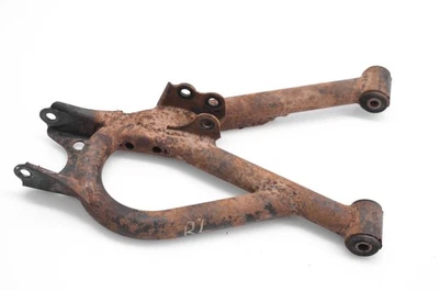 Brazo A inferior izquierdo trasero Yamaha Grizzly 660 06 4x4 YFM660F Foto 1 de 3