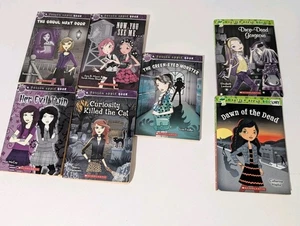 Lot of 7 Poison Apple & Rotten Apple Chapter Books mix lot - Imagen 1 de 6
