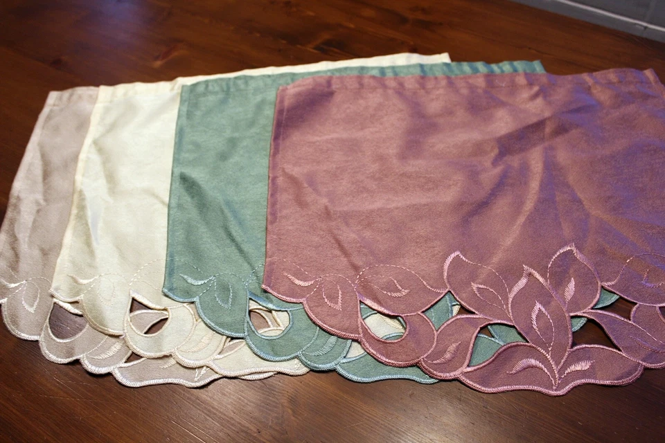 4 Mini Vorhänge zum Basteln und Dekorieren Stoff Vorhang Bastelstoff Sonderpreis - Bild 1 von 4