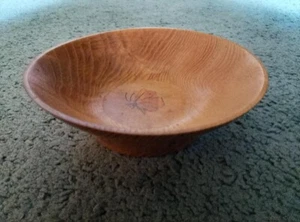Vintage Hand Turned 15.0 cm X 4.5 cm Wooden Bowl With Inlaid Butterfly. Nice. - Picture 1 of 5