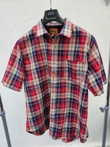 Camisa Para Hombres Beta Venturing Mediana Botón Frontal Piedra Roja Cuadros Manga Corta XL - Imagen 1 de 5