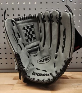Wilson A360 Youth 12.5" Fielders Glove THROWS RIGHT - Picture 1 of 4