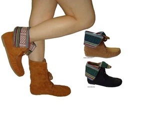 Womens Moccasins Black And Chestnut Color Boots - Picture 1 of 7