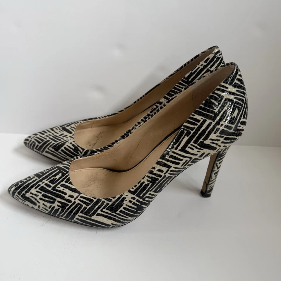 Zapatos de tacón de aguja Banana Republic Ninah tacón clásico negro estampado talla 7,5 Foto 1 de 4