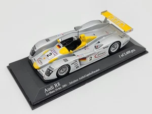 1/43 2001 Audi R8 - Aiello / Capello / Pescatori - Minichamps | Model Car - Picture 1 of 3