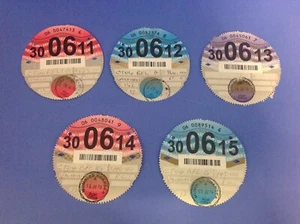 5 x Car Tax Discs all from same VAUXHALL CORSA CAR - Collectors Item Retro Lot - Picture 1 of 5