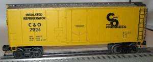 Atlas O Scale C&O Chesapeake & Ohio 40' Insulated Plugdoor Box Car 7924 - Picture 1 of 1