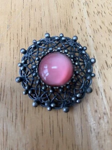 Broche de piedra rosa vivo vintage tono oscuro con 10 mm 907d - Imagen 1 de 3