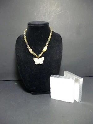 Collar chino de jade natural con colgante de mariposa/crital/nefrita 22" L 3099 Foto 1 de 4