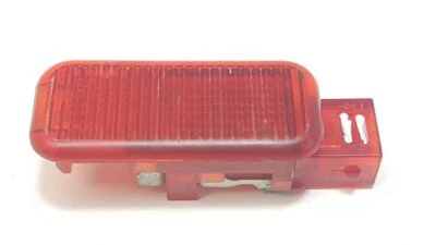 Luz de entrada delantera Audi A6 S6 C5 4B 1998 4B0947411 UST19715 Foto 1 de 3