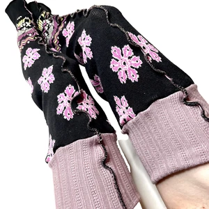 Floral Knit Sweater Over the Knee Socks Pink Leg Warmers Black Thigh Highs New - Picture 1 of 10