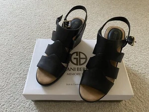 Giani Bernini Womens Heels Wirla Wedge Sandals Black Strappy Memory Foam 9 M - Picture 1 of 5