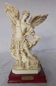 Vintage Satan's Defeat Revelation 20:1-3 Engel Statue - Bild 1 von 12