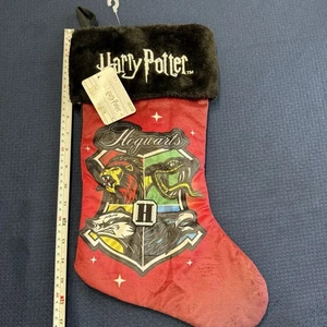 Harry Potter Hogwarts WIZARDING WORLD Weihnachten roter Strumpf NEU - Bild 1 von 5