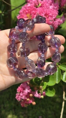 Gorgeous High Quality Amethyst Freeform Stretchy Crystal Bracelet - Image 1 of 3