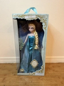 Disney Store Exclusive Light Up Singing Elsa Deluxe Doll 16" - NEW - Picture 1 of 4