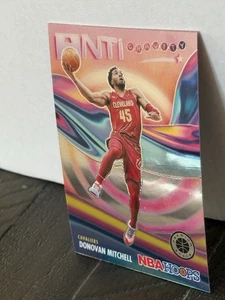 2023-24 Panini NBA Hoops Premium Stock Anti Gravity #10 Donovan Mitchell Cavs - Picture 1 of 3