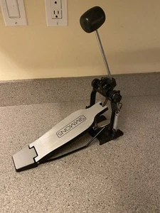 “SIMMONS” Drum Pedal w/ Mallet. Pre Owned/ Good Condition. - Picture 1 of 9