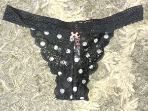 Vs Rosa 2014 Encaje Cheeky Tanga Panty Nuevo Pequeño Negro Lunares  - Imagen 1 de 3