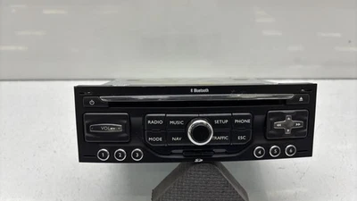 Autorradio original PEUGEOT 3008 1 PHASE 1 96736746XT - Imagen 1 de 4