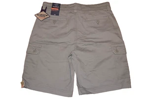 St. John's Bay - Pantalones Cortos Gris POWER STRETCH CARGO - Hombres Talla 32 - Nuevos con Etiquetas - Imagen 1 de 6