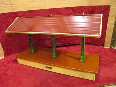 Original Early Lionel Prewar Standard Gauge 155 Freight Shed - Image 1 of 4