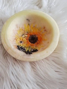 Habersham Candle Co. Cream Yellow Sunflower Wax Pottery Vessel Decor One Size - Picture 1 of 2