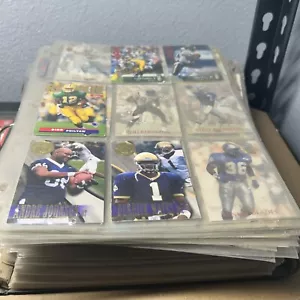 Raccoglitore carte vintage Mystery NFL anni 80’00, 49ers, Cowboys, Raiders & More, 800+ - Foto 1 di 24