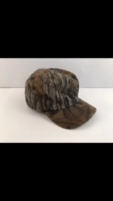 Vintage Tree Bark Camo Hat Cap USA Ear Flaps, Medium - Image 1 of 4