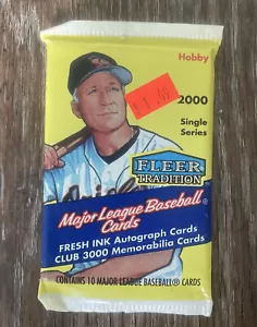 Pacchetto hobby carte baseball Fleer Tradition serie singola MLB Major League 2000 - Foto 1 di 2
