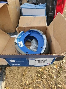 Haldex GR4702QJ Drum Brake Shoe Kit Front, New, 2 Brake Shoes, With Hardware, - Picture 1 of 6