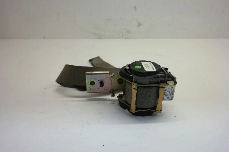 03-06 CHRYLSER SEBRING RH RIGHT FRONT PASSENGER SEAT BELT RETRACTOR  Foto 1 de 4