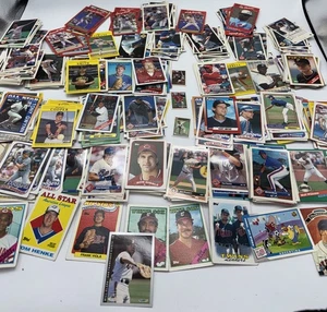 Lotto circa 400 carte baseball anni 80/90 Topps Donruss Fleer Clemens - Foto 1 di 24