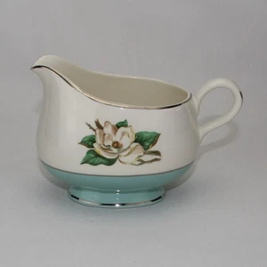 Homer Laughlin Magnolia Gravy with Handle Teal Rim HLC238 - Picture 1 of 14