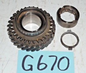 MGTD, MGTF - 2ND GEAR, COLLAR & SPLIT WASHERS 1949 - 1955 G670 - Picture 1 of 4