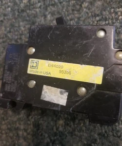 Square D EHI4020 breaker - Picture 1 of 3