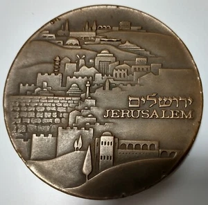 Große BRONZE MEDAILLE STAAT ISRAEL KOMMERZIALMEDAILLE (KNESSET) 2 1/4" Durchmesser Sehr guter Zustand/NM - Bild 1 von 5