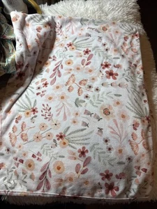 Caden Lane Babydecke Floral - Bild 1 von 3
